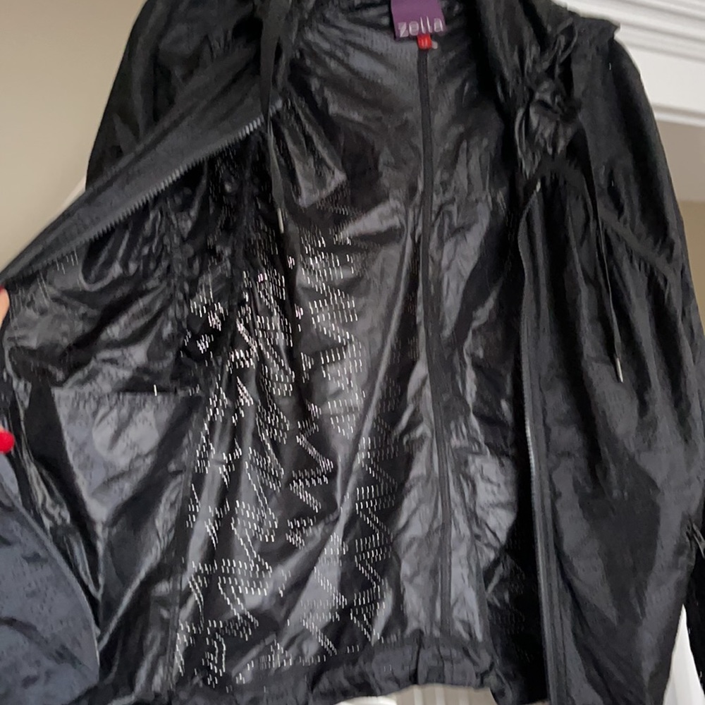 Zella jacket size M - Picture 12 of 12